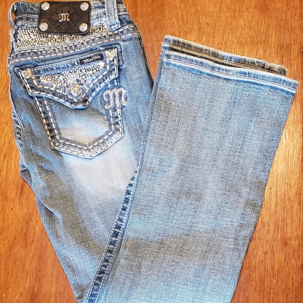 Miss me Jean's size 28